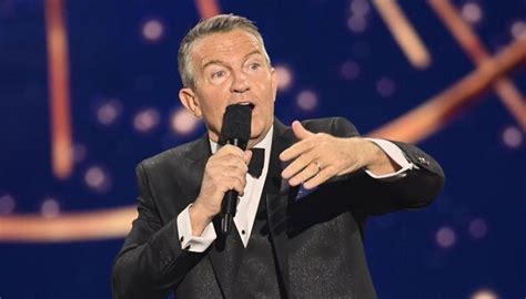 Royal Variety Performance Hit With Ofcom Complaints After Comedian S Sick Jokes Tv And Radio