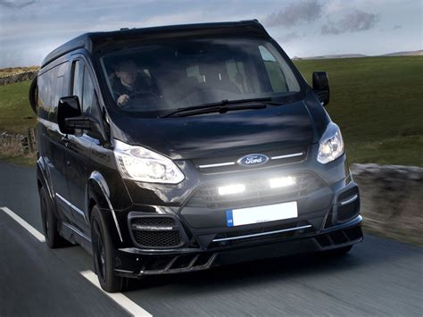 FORD TRANSIT CUSTOM 2012 GRILLE KIT Lightbars Direct