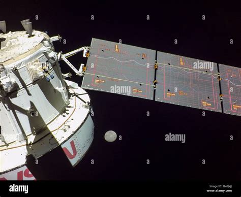 In Space 30th Nov 2022 Flight Day 15 Orion And The Moon A Camera