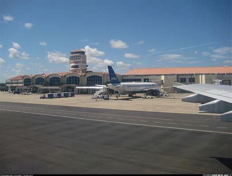 Cibao International Airport, Santiago (IATA: STI, ICAO: MDST)