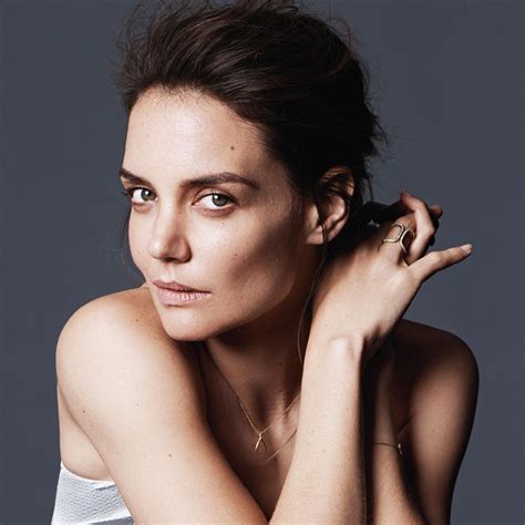 Katie Holmes Still Doesnt Understand Why Her Cashmere Bra Went Viral Wsj