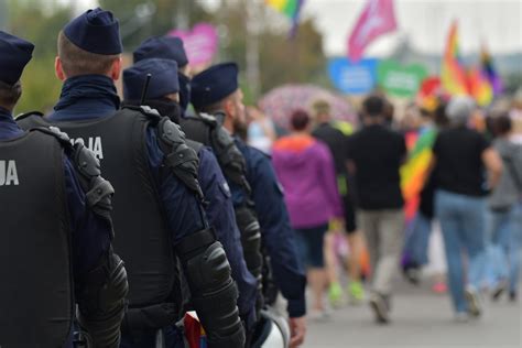 Białystok Kilkuset policjantów strzegło porządku i bezpieczeństwa