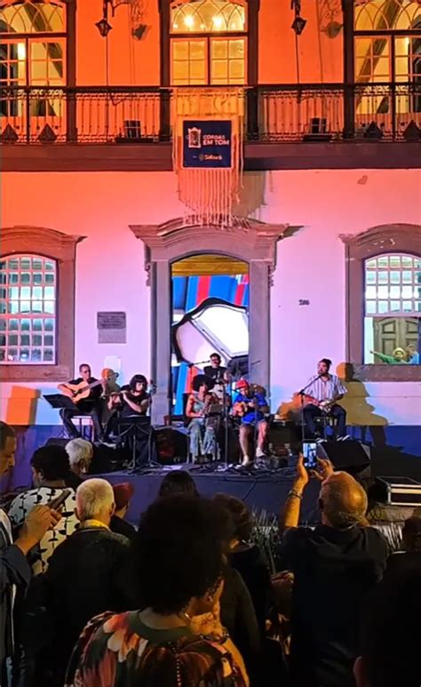 Cultura e Turismo Cordas em Tom anima a noite de Sabará Duo