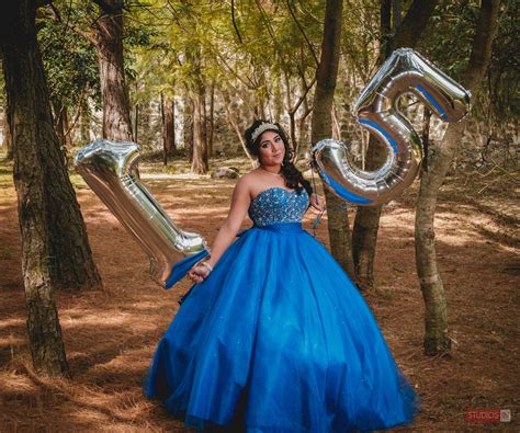 Sesion De Xv Años Vestido Parque Jardin Fotografía Ideas