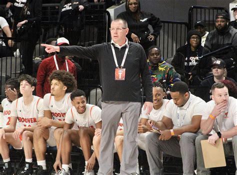 Hoover Boys Basketball Team Chasing Perfection