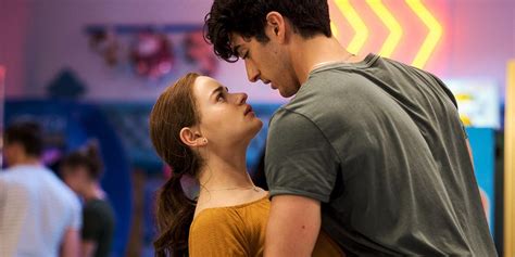 Netflixs The Kissing Booth 2 Review The Kiss Of True Love Leisurebyte