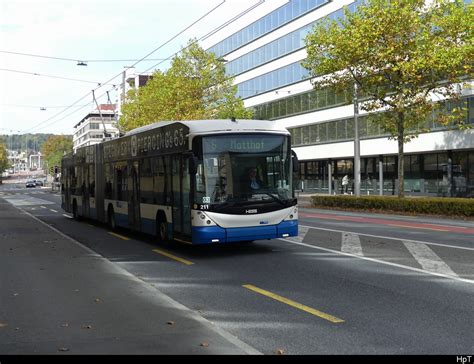 VBL Hess Trolleybus Nr 211 Unterwegs Auf Der Linie 6 In Luzern Am 23