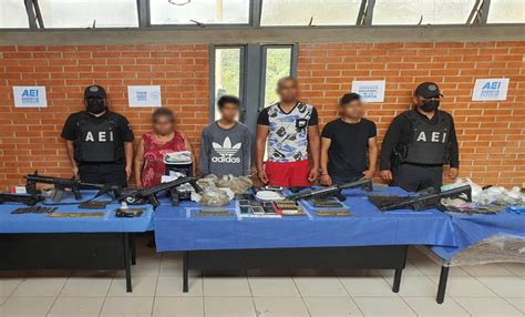 Decomisan Armas Droga Y Detienen A En San Juan Cotzoc N