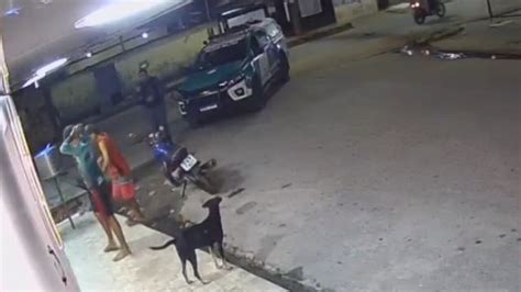 Dupla é presa 15 segundos após cometer assalto em Manaus VÍDEO