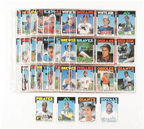 Complete Set Of 132 1986 Topps Traded Baseball Cards With 11T Barry