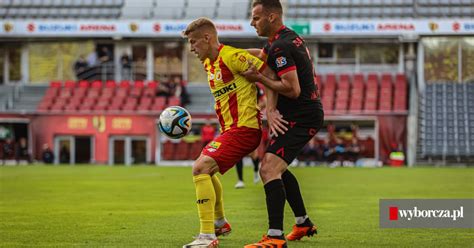 W przerwie na kadrę Korona Kielce zagrała kontrolnie z Widzewem Łódź