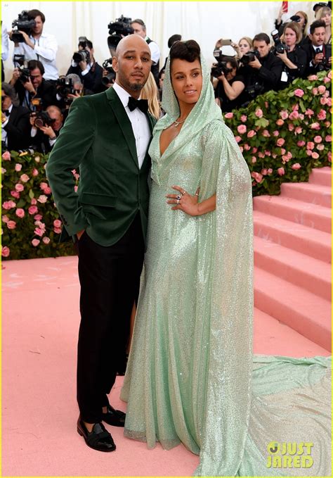 Alicia Keys Marks 11th Wedding Anniversary with 'Soulmate' Swizz Beatz ...