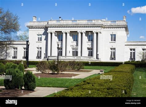 Kentucky governor's mansion hi-res stock photography and images - Alamy