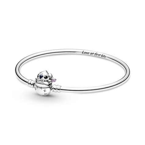 Pulsera Rigida Pandora Moments Cierre Mordisco Stitch De Disney