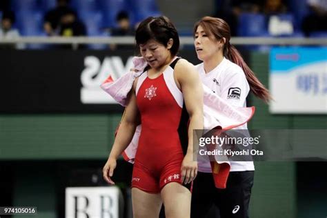 Saori Yoshida Wrestler Photos and Premium High Res Pictures - Getty Images