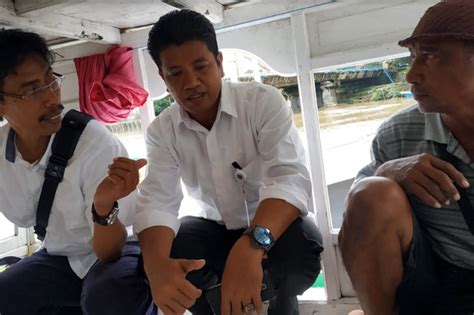 Dishub Pangkep Bagikan Aplikasi Si Pelintas Laut Ke Pemilik Kapal