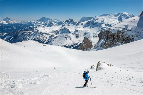 A Guide to Skiing in Dolomiti Superski - Maison Sport Blog