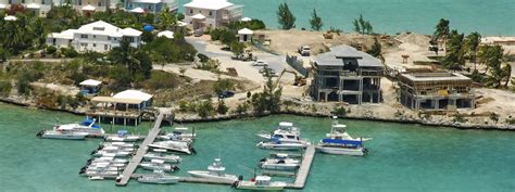 Kreuzfahrten George Town Marina Auf Einer Segelyacht Oder Einem