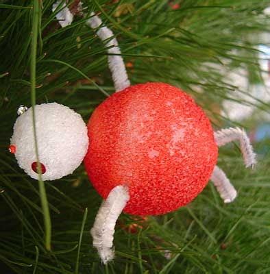 The D.A.G. Project: Weird/Ugly Christmas Ornaments