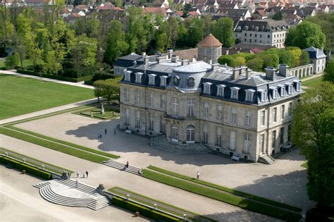 Château de Champs sur Marne vue générale France Laure Maitre CMN