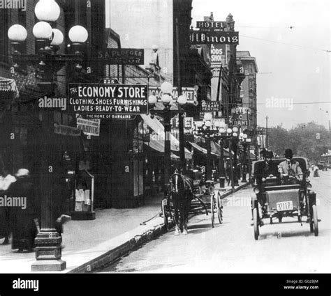 New York. Street scene c. 1900 United States Washington. Library of ...