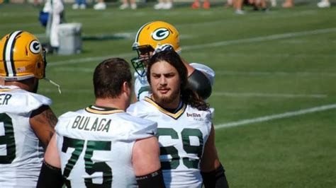 Green Bay Packers Place David Bakhtiari On Ir Due To Knee Injury