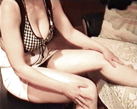 SAG Babe S Big Voluptuous Boobs White Mini Dot Bikini 19 Porn Pictures XXX Photos Sex Images