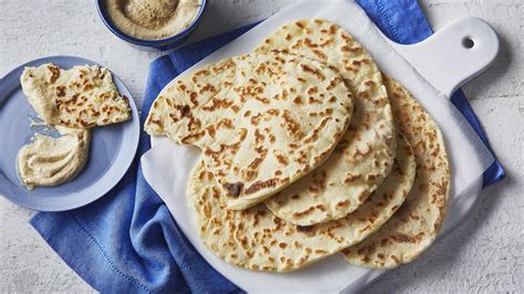 Yoghurt Flatbreads With Crispy Eggs Recipe Bbc Food