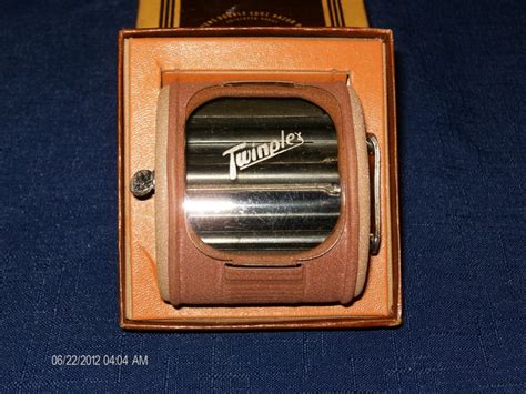 Wtt Vintage Twinplex Double Edge Crank Razor Blade Sharpener For A