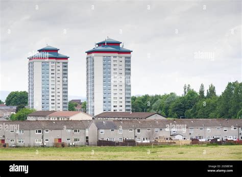 High Rise Council Flat In Deprived Poor Housing Estate In Glasgow Stock