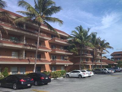 Nw Th Ave Apt C Hialeah Fl Mls A Zillow