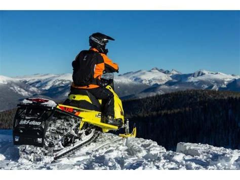 Used 2015 Ski Doo Summit® X® 163 800r E Tec® Powdermax 30