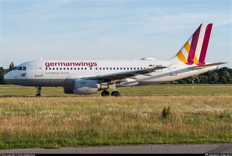 D AKNR Germanwings Airbus A319 112 Photo By Niclas Rebbelmund