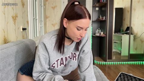 Сводная сестра проиграла в карты и получила порцию спермы в киску Free Mobile Porn Videos