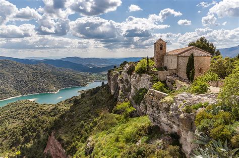 Los Pueblos Secretos Y Escondidos En Lugares Inimaginables M S