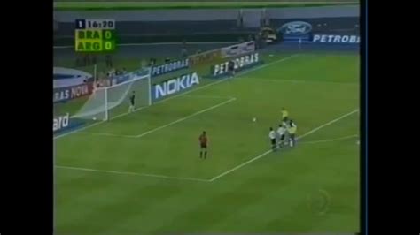 Ronaldo Nazario's 54th goal with Brazil vs Argentina - TokyVideo