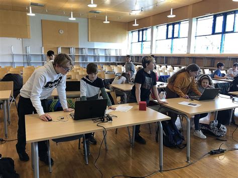 TNMS Pasching Absolviert Robotik Workshop Am Linzer Technikum