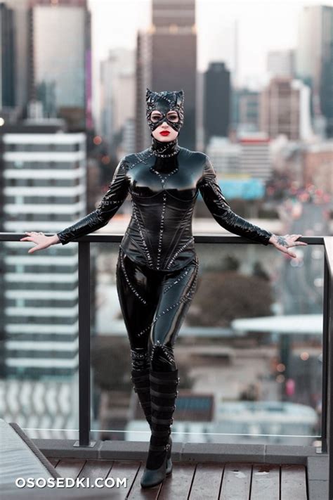 Model Kayla Erin Itskaylaerin In Cosplay Catwoman From Dc Comics