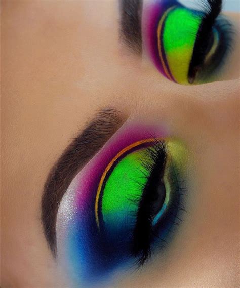 20 Bright And Colourful Eye Makeup Ideas The Wonder Cottage