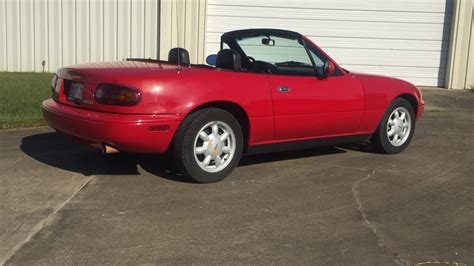 1990 Mazda Miata MX-5 Convertible for Sale at Auction - Mecum Auctions