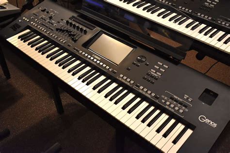 Yamaha Genos 76 Digitaal Workstation Occasion DijkmanMuziek