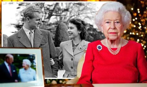 Queens Speech Has Heartbreaking Nod To Philip In First Christmas