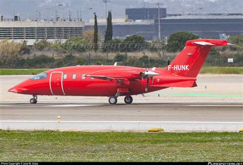 F HUNK Oyonnair Piaggio P 180 Avanti II Photo By Jose M Deza ID