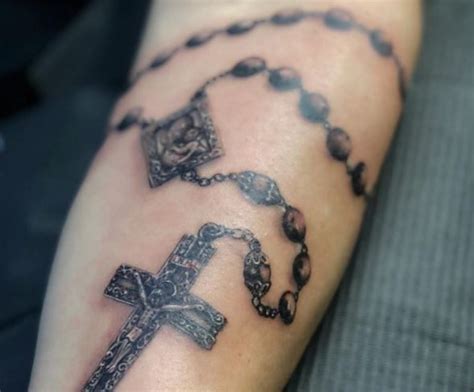 Discover more than 64 black rosary tattoo best - thtantai2