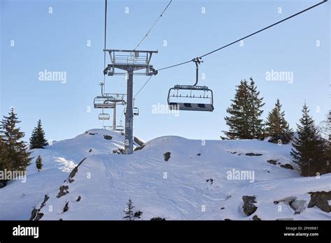 Chairlift System Hi Res Stock Photography And Images Alamy