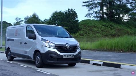 IMCDb org 2014 Renault Trafic Série 3 X82 in When Duty Calls 2017