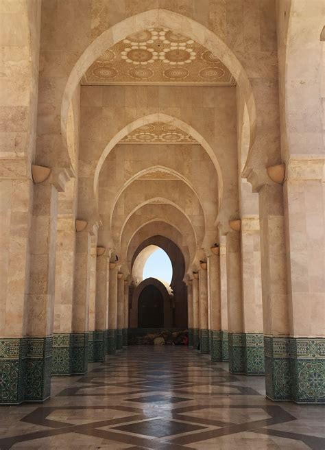 7 Reasons Casablanca Is a Must-Visit City in Morocco | Vogue