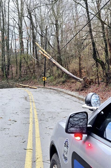Flooding, storms shut down East Tennessee roads and knock out power