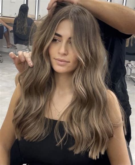 Light Brunette Hair Brunette Hair With Highlights Brunette Balayage Hair Brown Hair Balayage