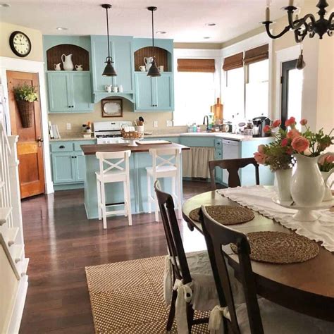 23 Farmhouse Blue Kitchen Cabinets for a Timeless Kitchen